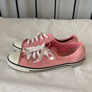 Pink Dainty Converse